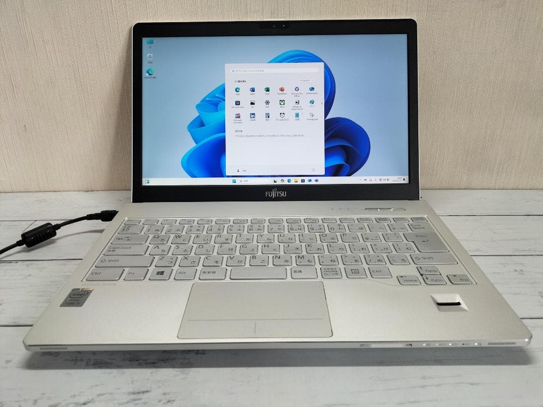 富士通 SH75/M 13.3型高解像度TFT/Office2024/Win11