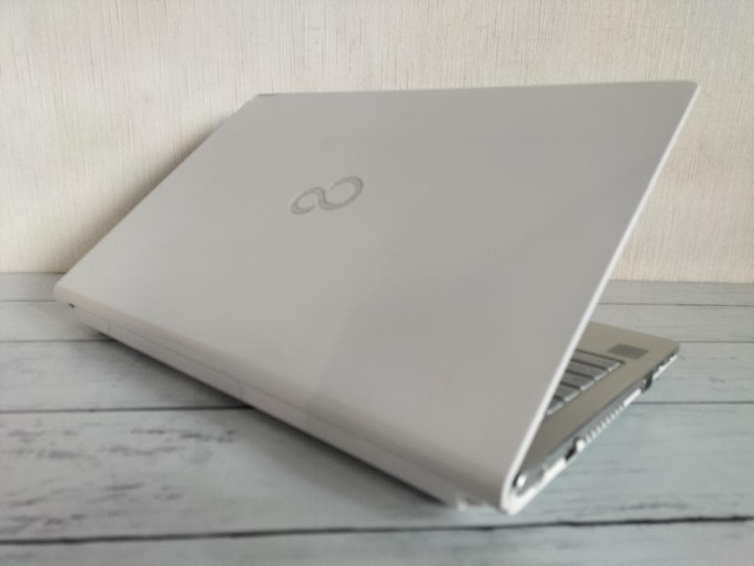 富士通 SH75/M 13.3型高解像度TFT/Office2024/Win11