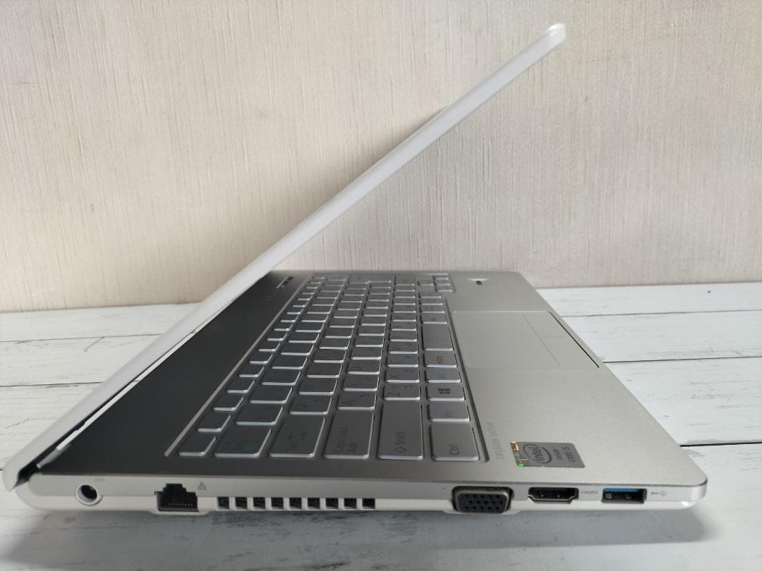 富士通 SH75/M 13.3型高解像度TFT/Office2024/Win11