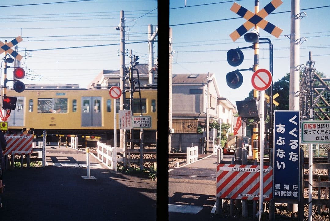 フィルムカメラ OLYMPUS PEN EE-2