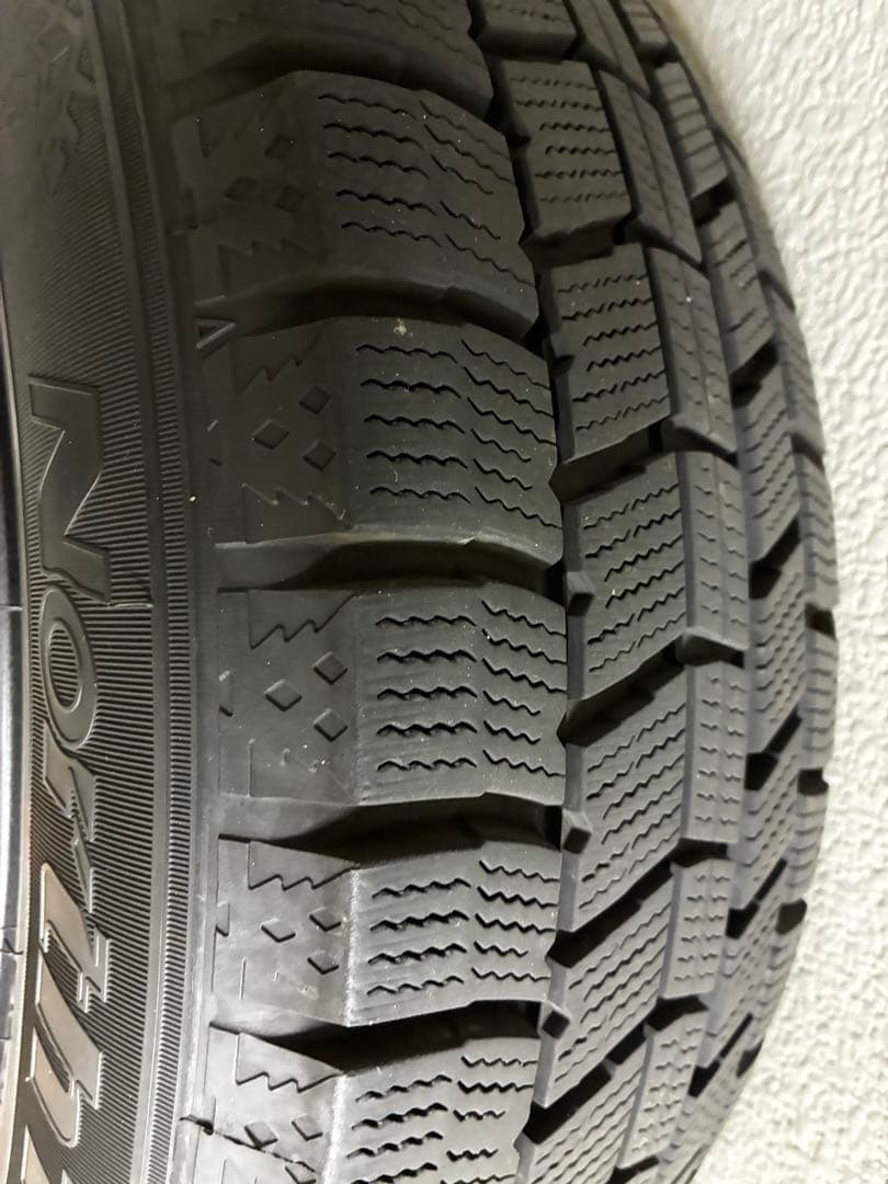 t*n様 15インチスタッドレスタイヤホイールセット North Trek N5