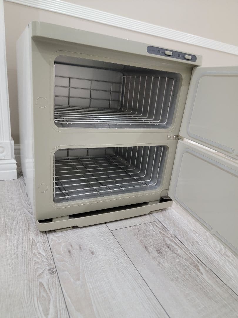 【ほぼ新品】タオルウォーマー 2段 ホワイト