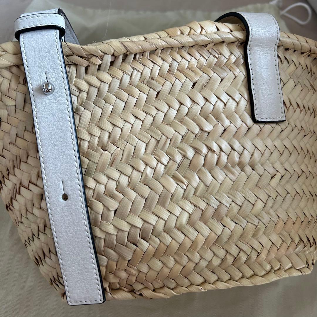 【m出品】LOEWE かごバッグ ホワイト　スモール