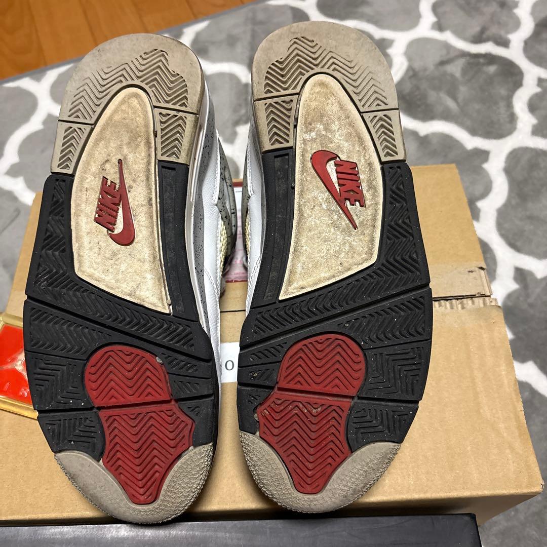 Air Jordan 4 Retro OG ホワイトセメント