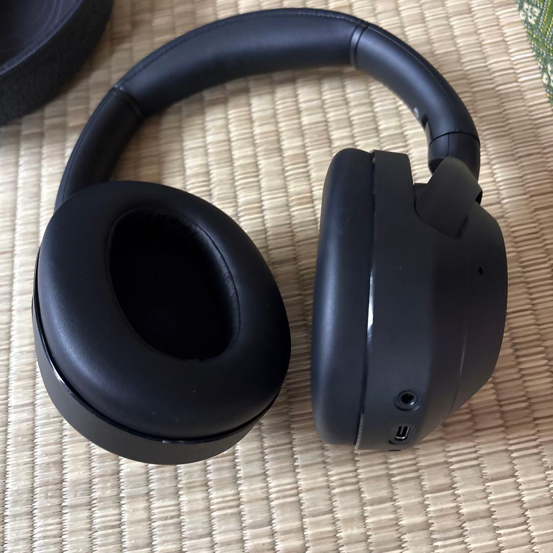 ワイヤレスヘッドホン ブラック