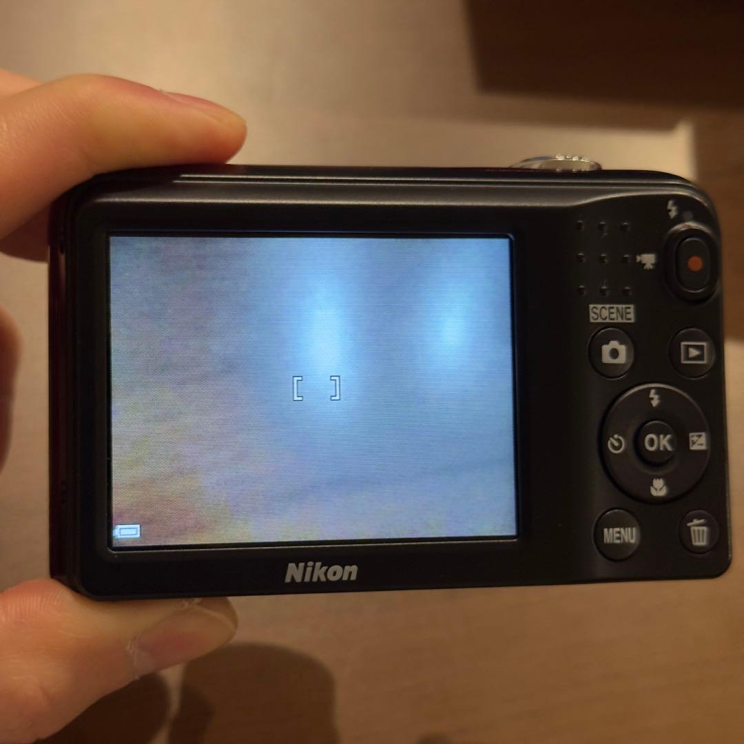 Nikon COOLPIX A10 レッド デジカメ