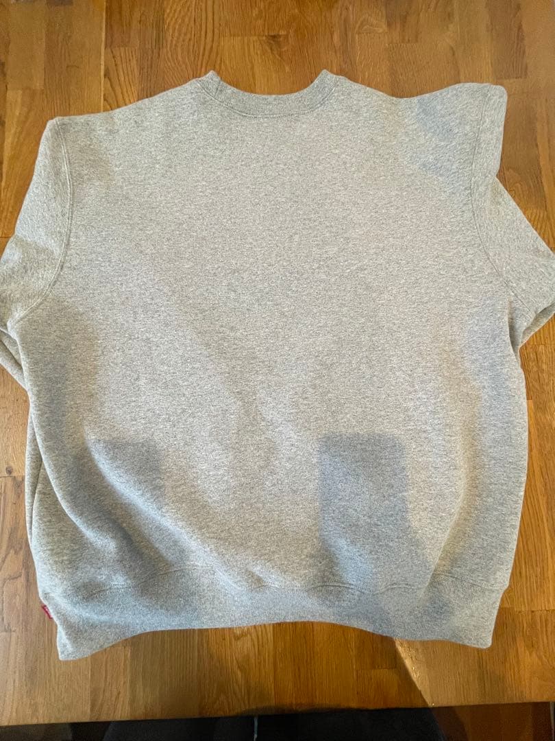 Supreme グレー トレーナー　24FW