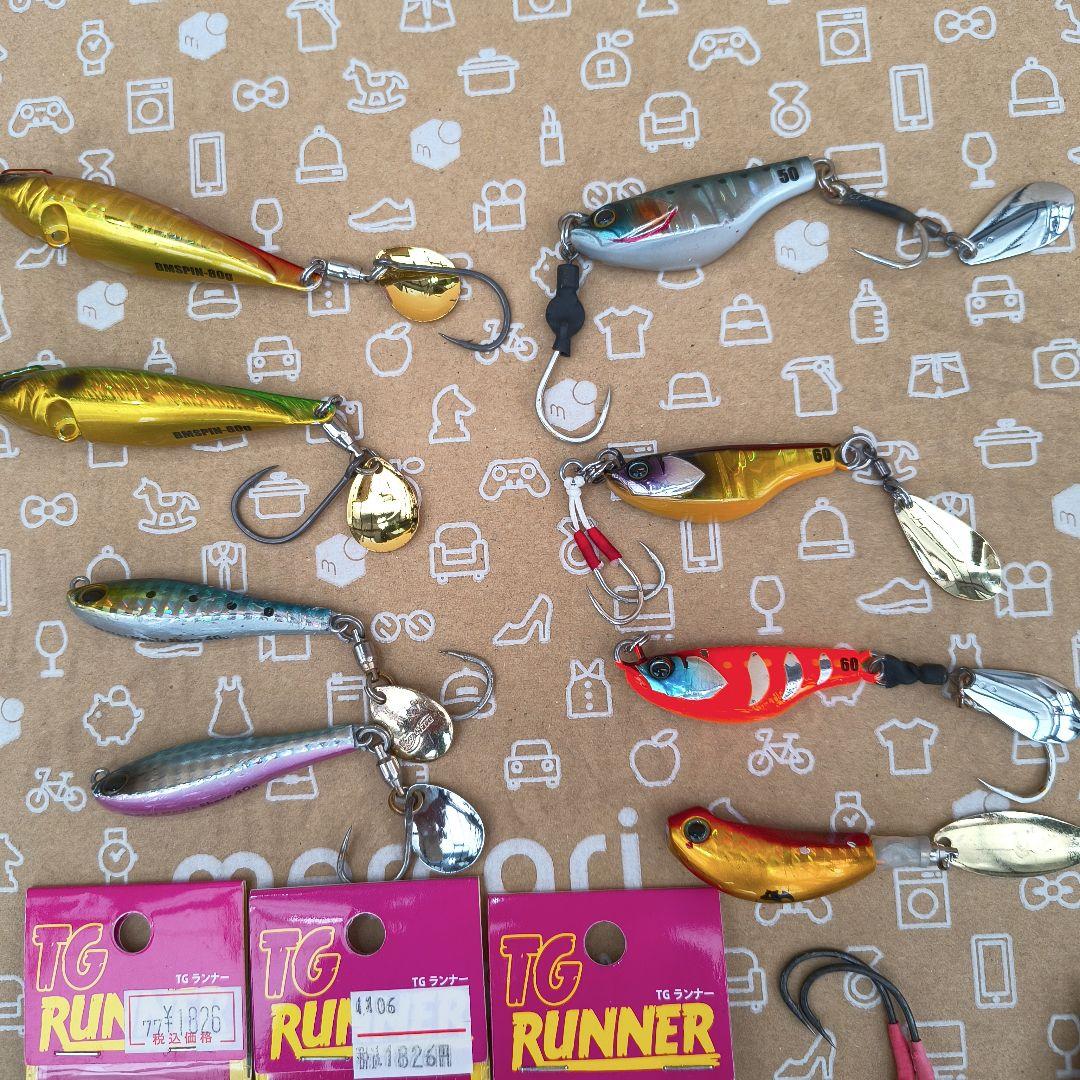 メタルジグ 釣り用ルアーセット 約33個プラスジグケース2個