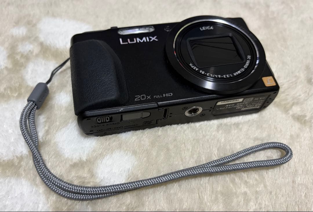 Panasonic DMC-TZ40 LUMIX 美品　説明書、箱、ケース付き