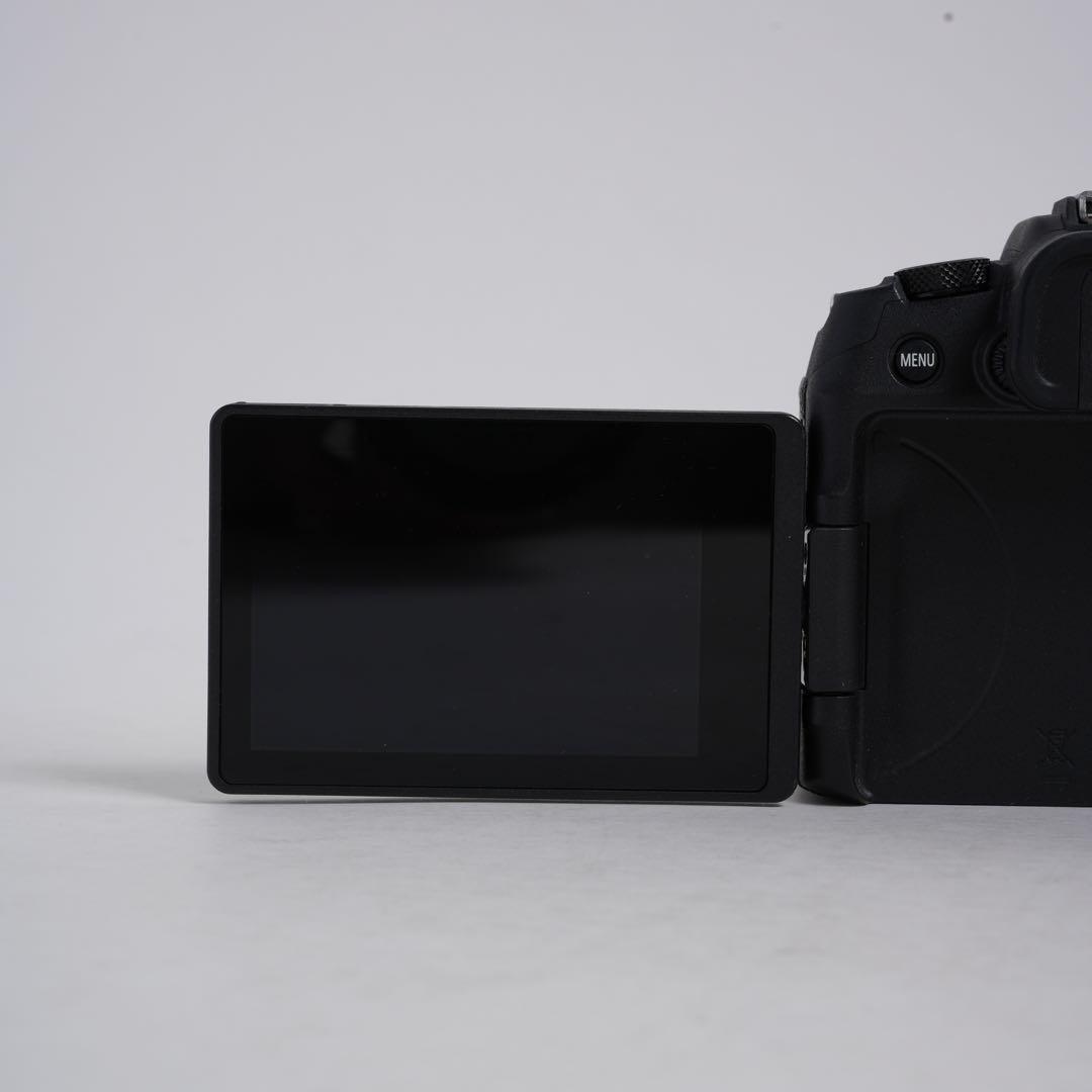 デジタルカメラ Canon EOS RP Canon RF 28-70mm F2.8 IS