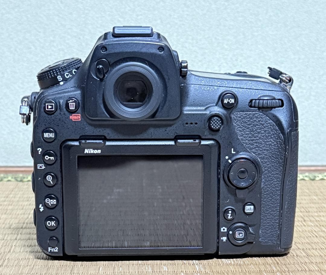 な*ん様 48,114ショット 美品 Nikon D850 デジタル一眼レフカメ