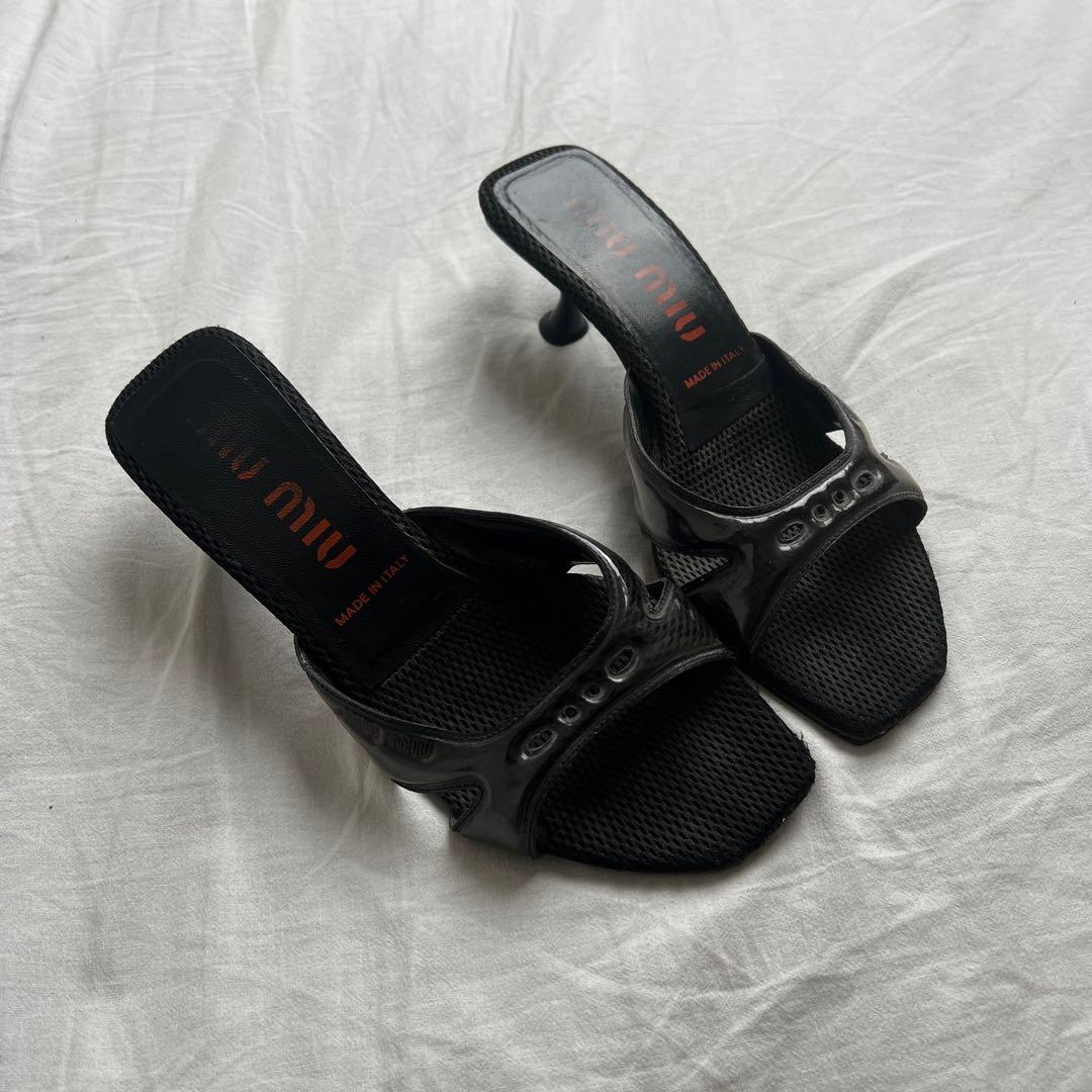 靴 Archive miu miu mesh patent mules black