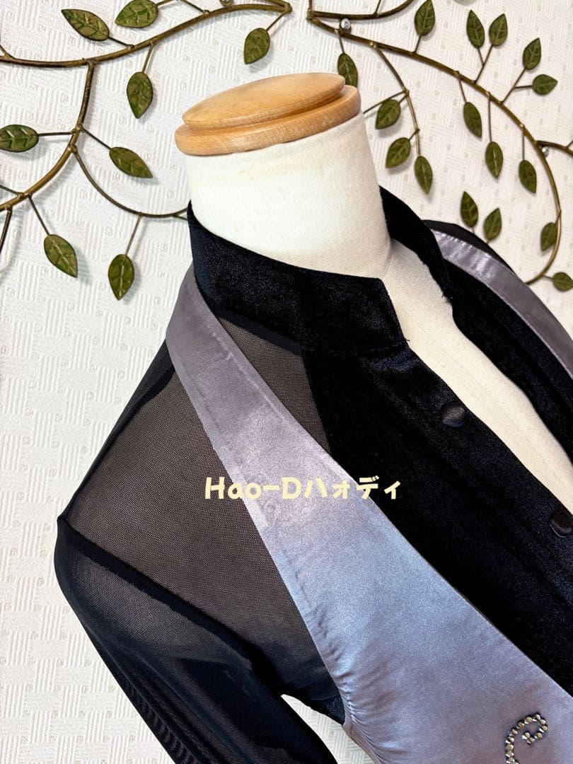 新品★社交ダンス★ラテン★ベスト★シルバーグレー★サテン★ストーンあり★L