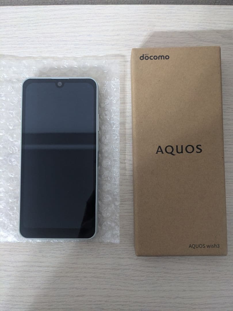 AQUOS wish3 ライトブルー 本体　箱付き　SIMフリー　docomo