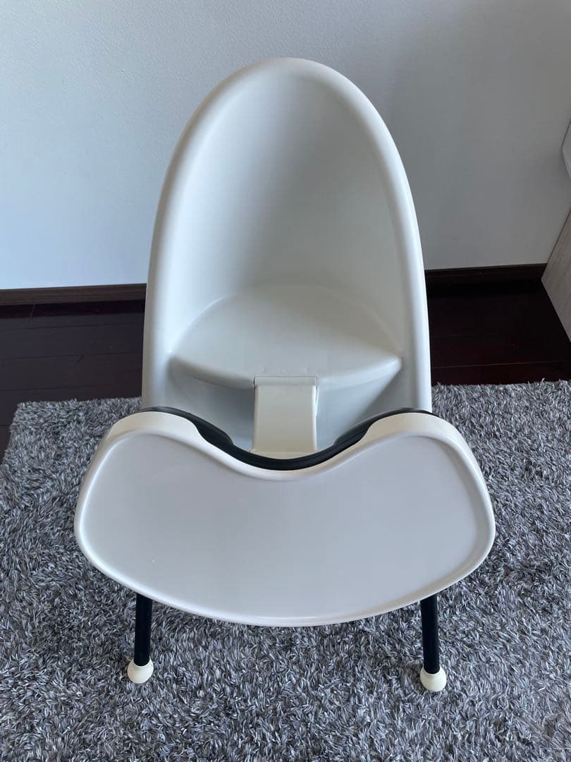 BABYBJÖRN ハイチェア ホワイト/ブラック（ハーネスなし）ベビービョルン