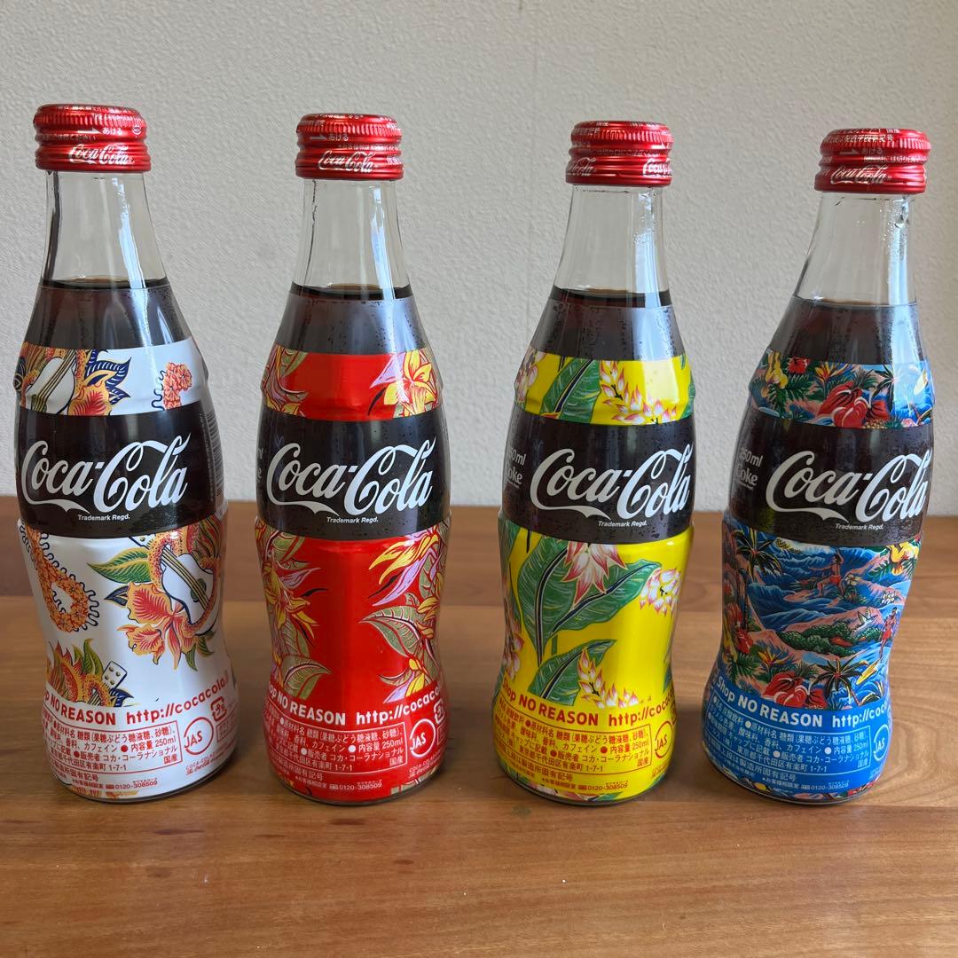 コカ・コーラ 花柄ボトル 4本セット