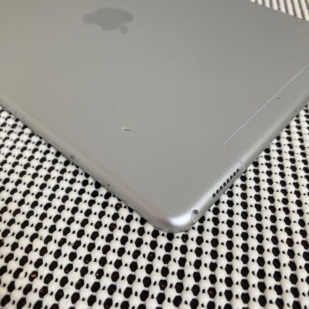 40 電池良好☆iPad Pro 256GB 10.5インチ SIMフリー☆