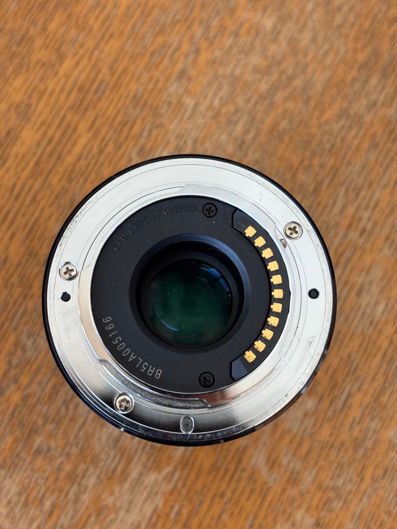 ルミックス42.5mm f/1.7 単焦点レンズ　H-HS043