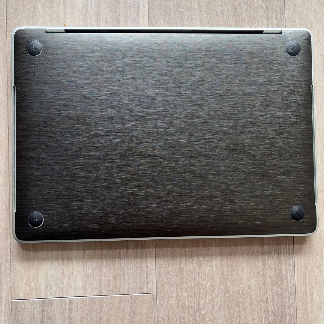 MacBook Pro 2018 256GB 8GBメモリ 13インチ