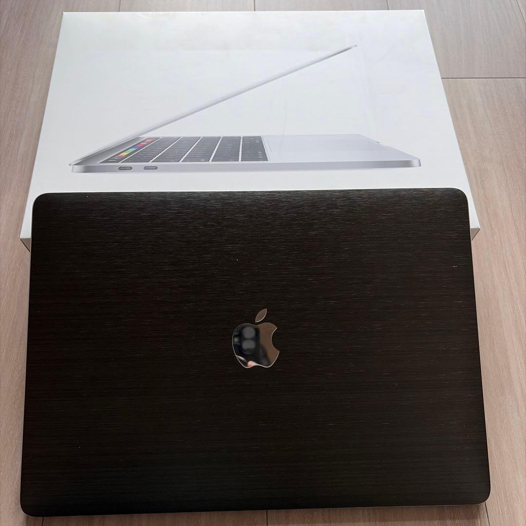 MacBook Pro 2018 256GB 8GBメモリ 13インチ