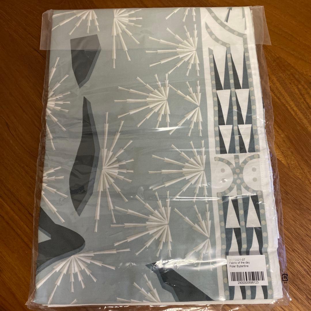 完売　scope 4点　テーブルクロス/ ライトタオル/バスマット/キャニスター