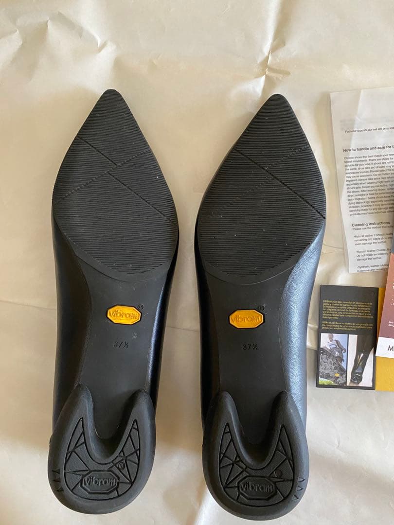 SHISEシーセイフラットシューズMM POINTED U / ブラック37.5