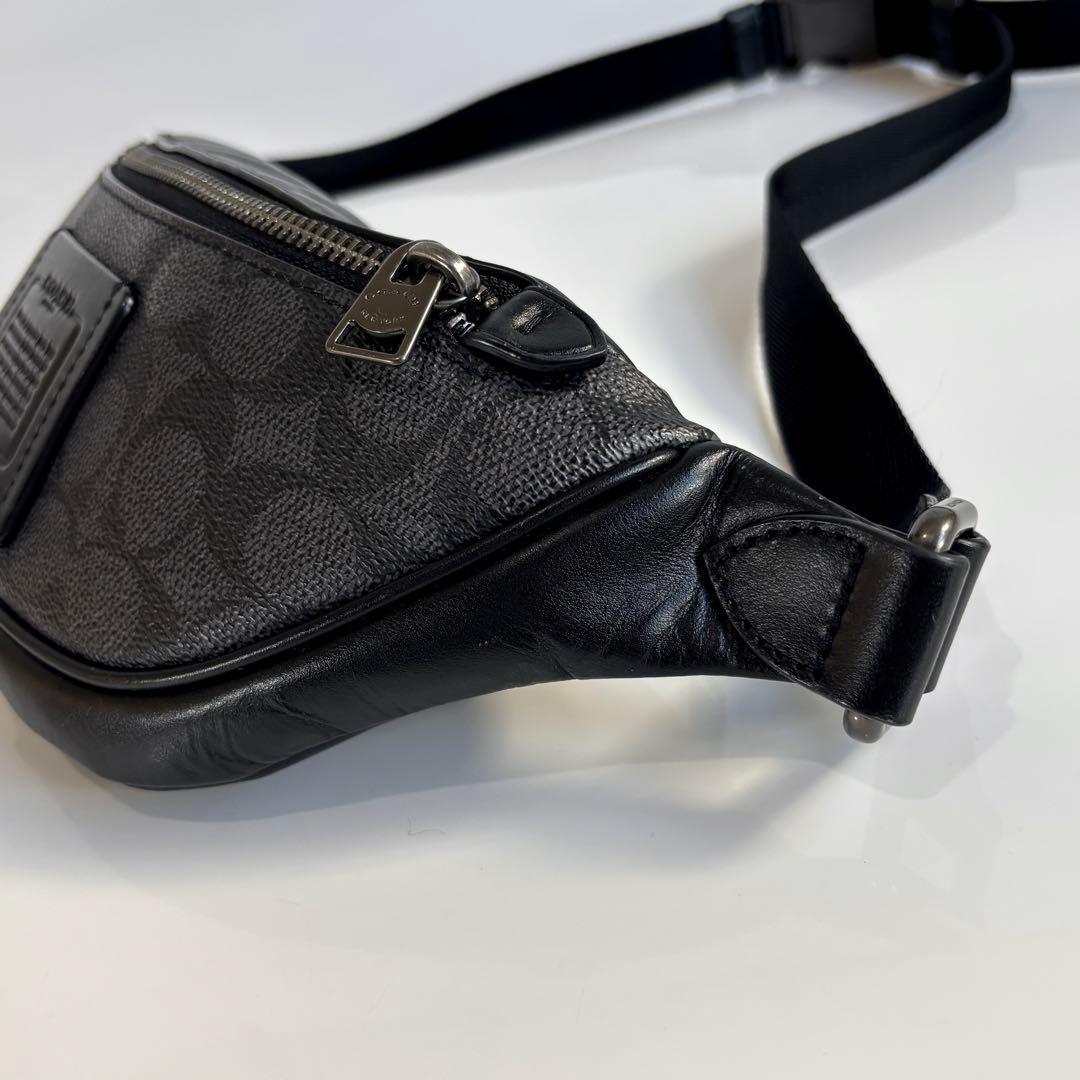 美品 COACH コーチ シグネチャー レザー ボディバッグ ウエストバッグ