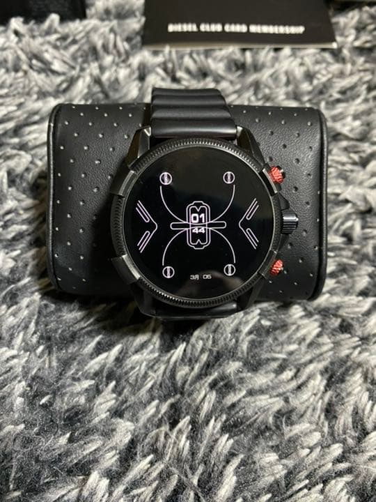 DIESEL ON スマートウォッチ