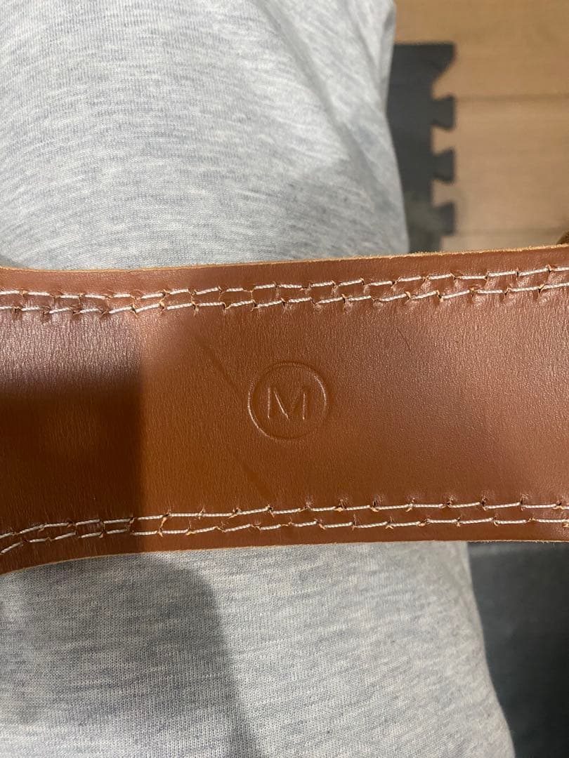 本日限定値下げ　GOLD'S GYM レザーパワーベルト Mサイズ