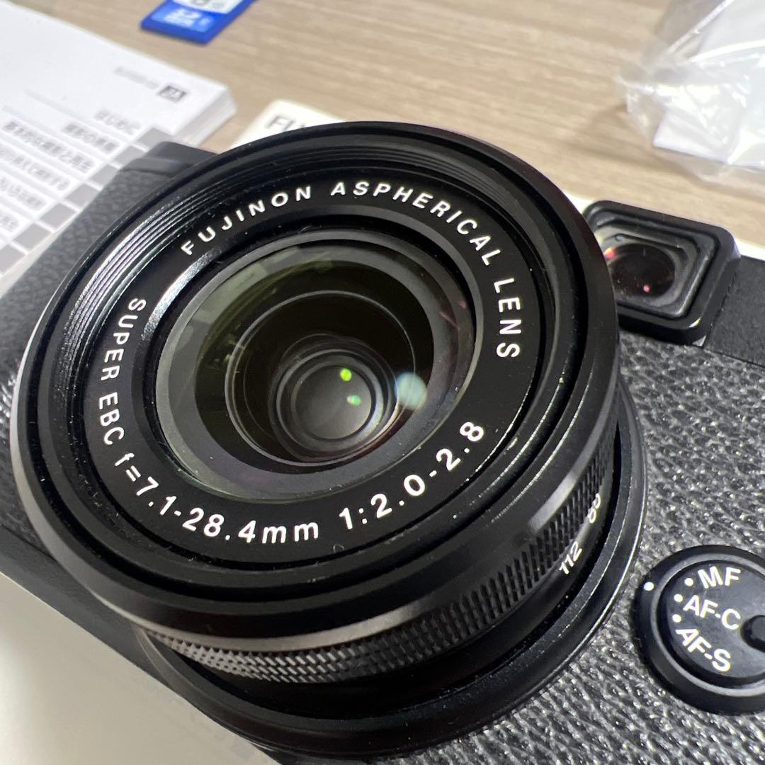 FUJIFILM X10 コンパクトデジタルカメラ