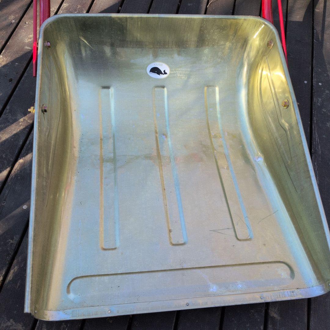 値下げしました！スノーダンプ アルミ製 大サイズ くじら印