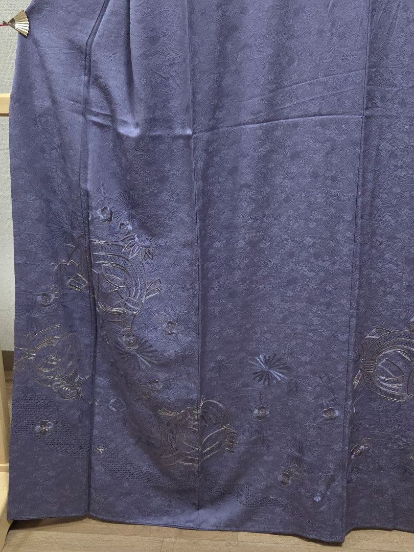 B 中国三大刺繍 蘇州 汕頭 金駒刺繍 宝尽し 松竹梅 袷 正絹 訪問着 着物