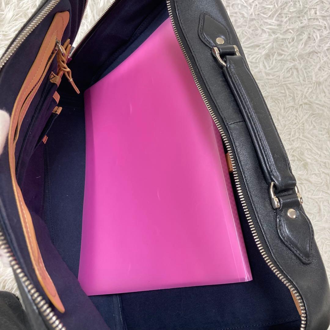 PID✨2way ブリーフケース　リュック　チャーム　ロゴプレート　A4 PC