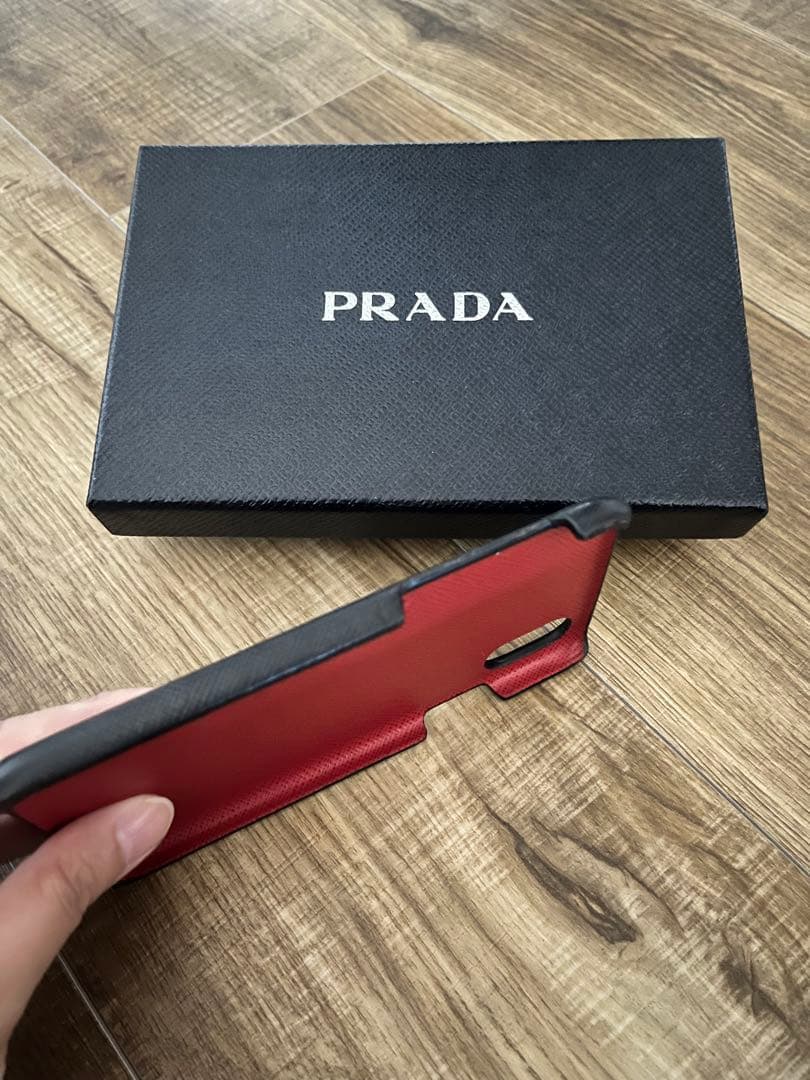 PRADA iPhoneケース ブラック レザー