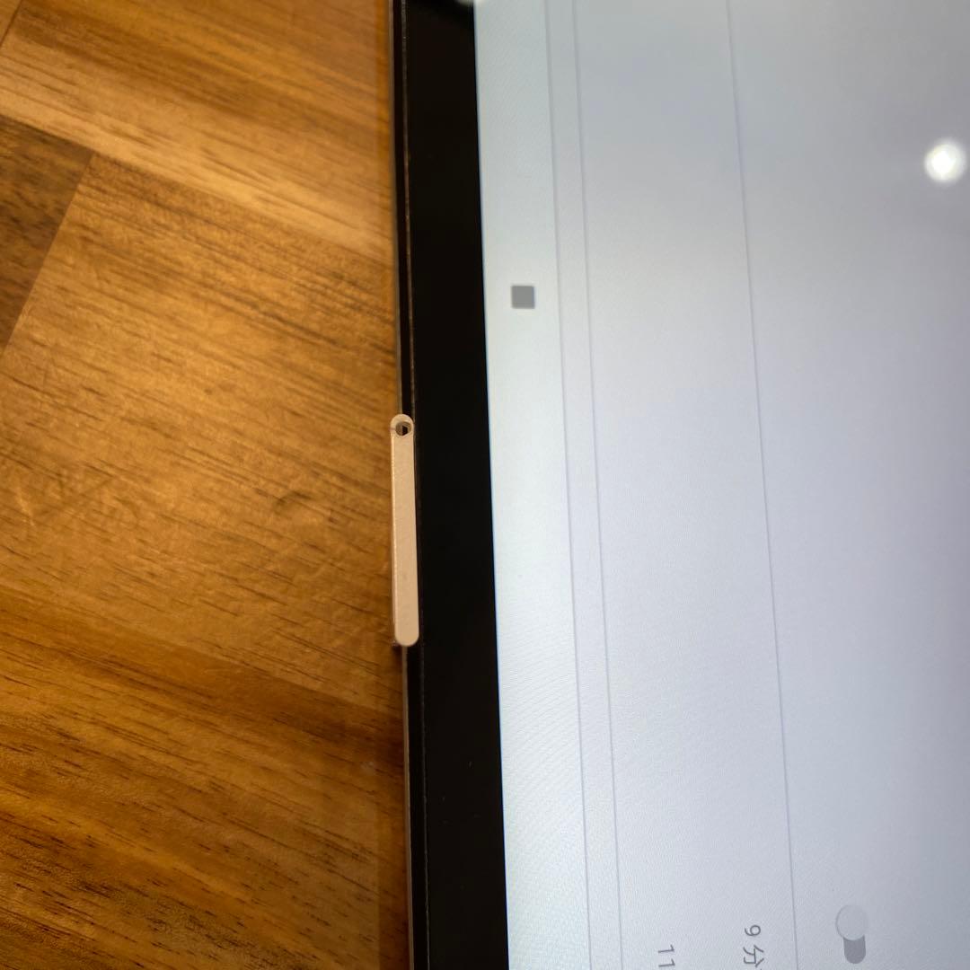 Androidタブレット本体 M704 LAVIE T11 112K1 PCT1175B