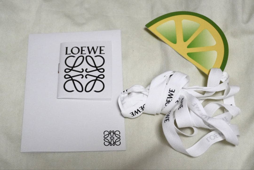 LOEWE ロエベ　バスケットバッグ　スモール　ホワイト