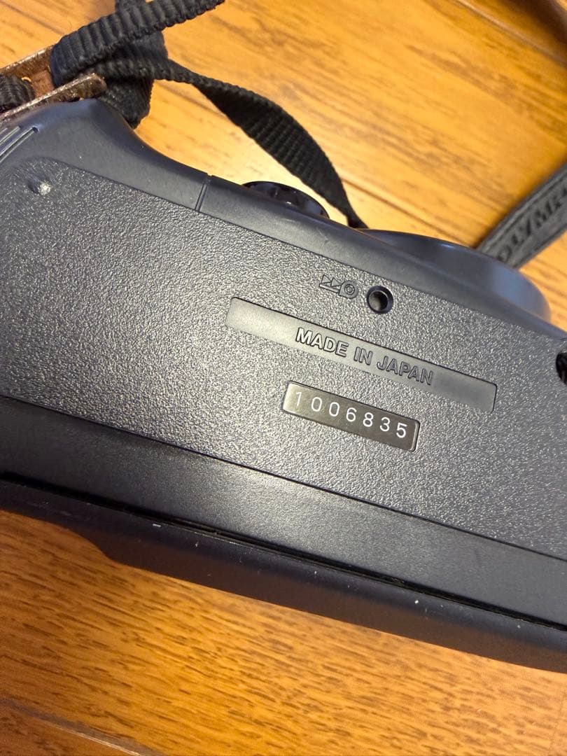 OLYMPUS ZOOM AF IZM 220 フィルムカメラ