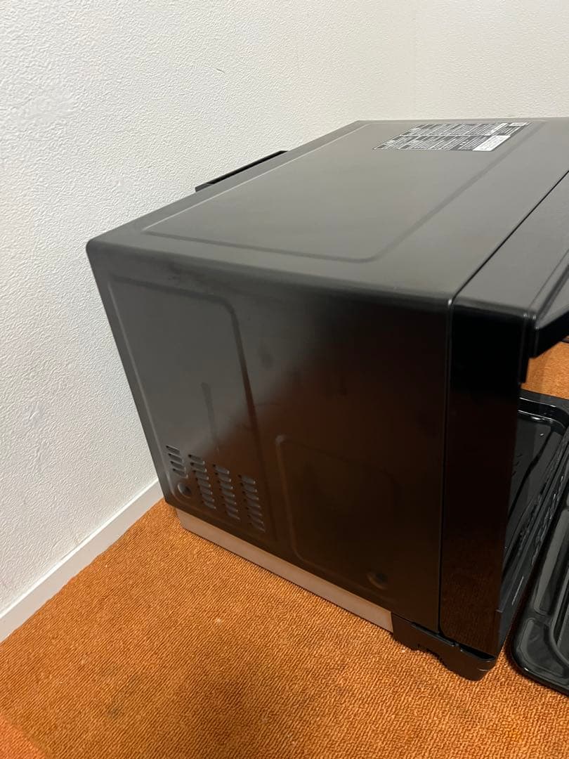 美品 東芝 2023年製 1000W 石窯ドーム 庫内容量 26L