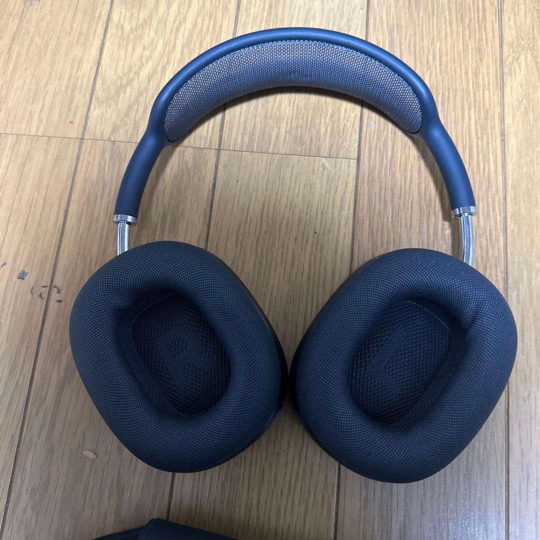 AirPods Max スペースグレー　ヘッドホン　Apple