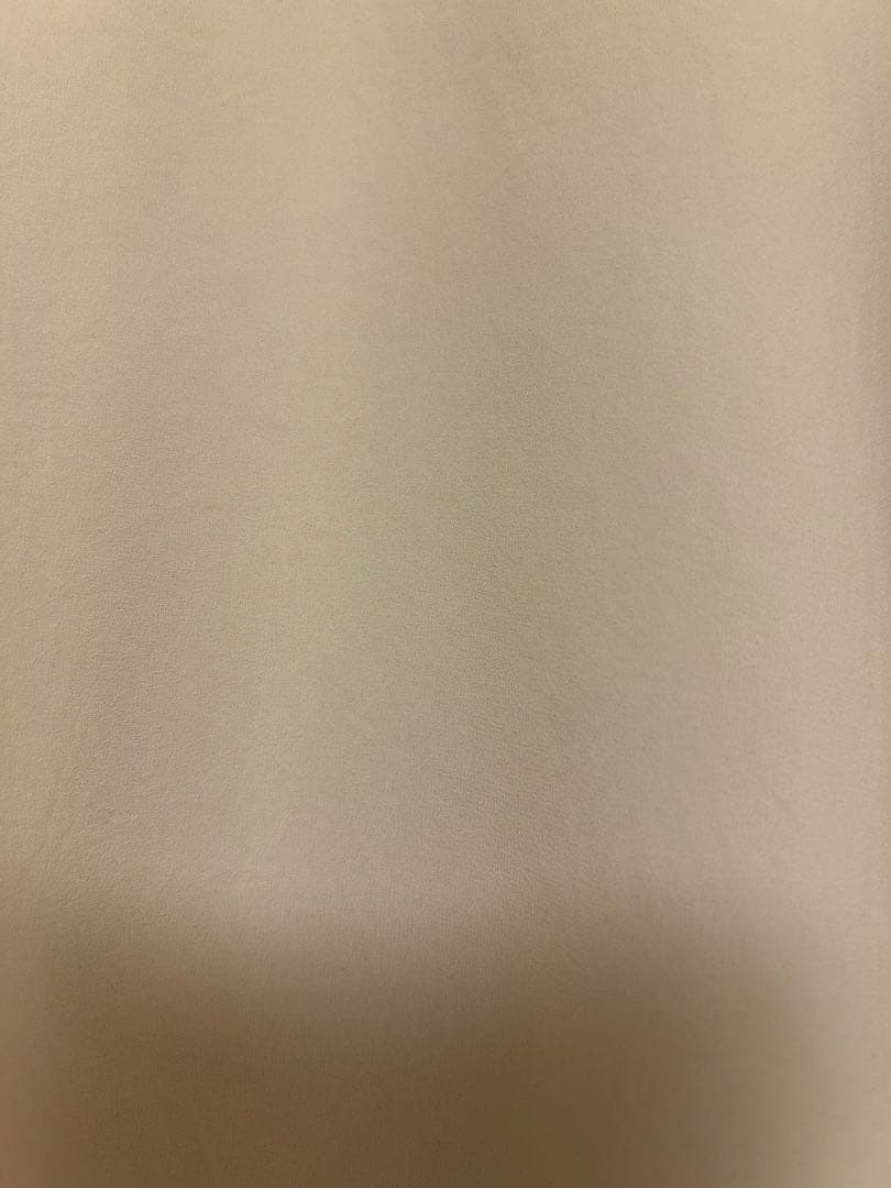 ビアズリー 後ろドレープTブラウス アイボリー