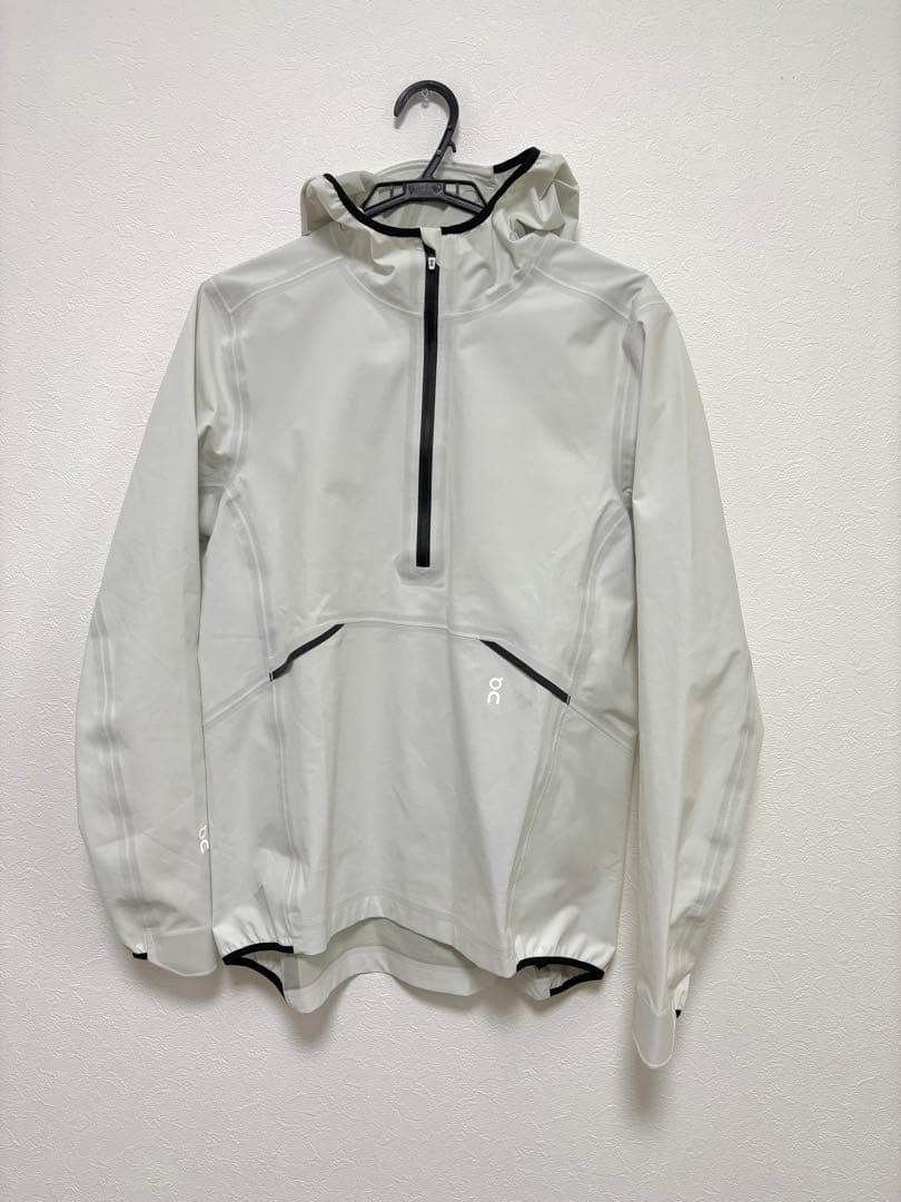 On レディース ウィンドブレーカー Sサイズ