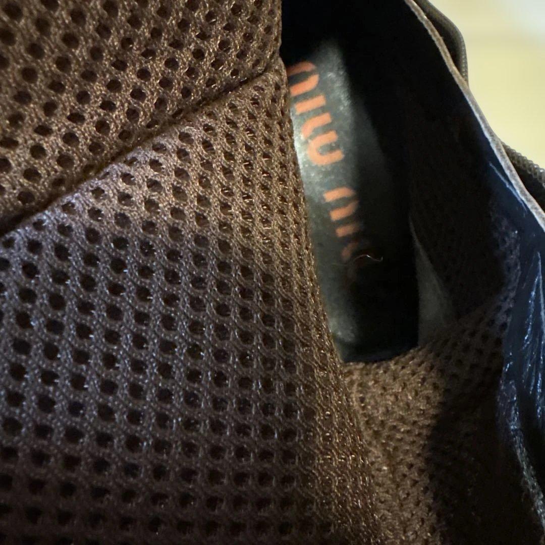 美品　miumiu ブラウンレザーブーツ ジッパー付き　36