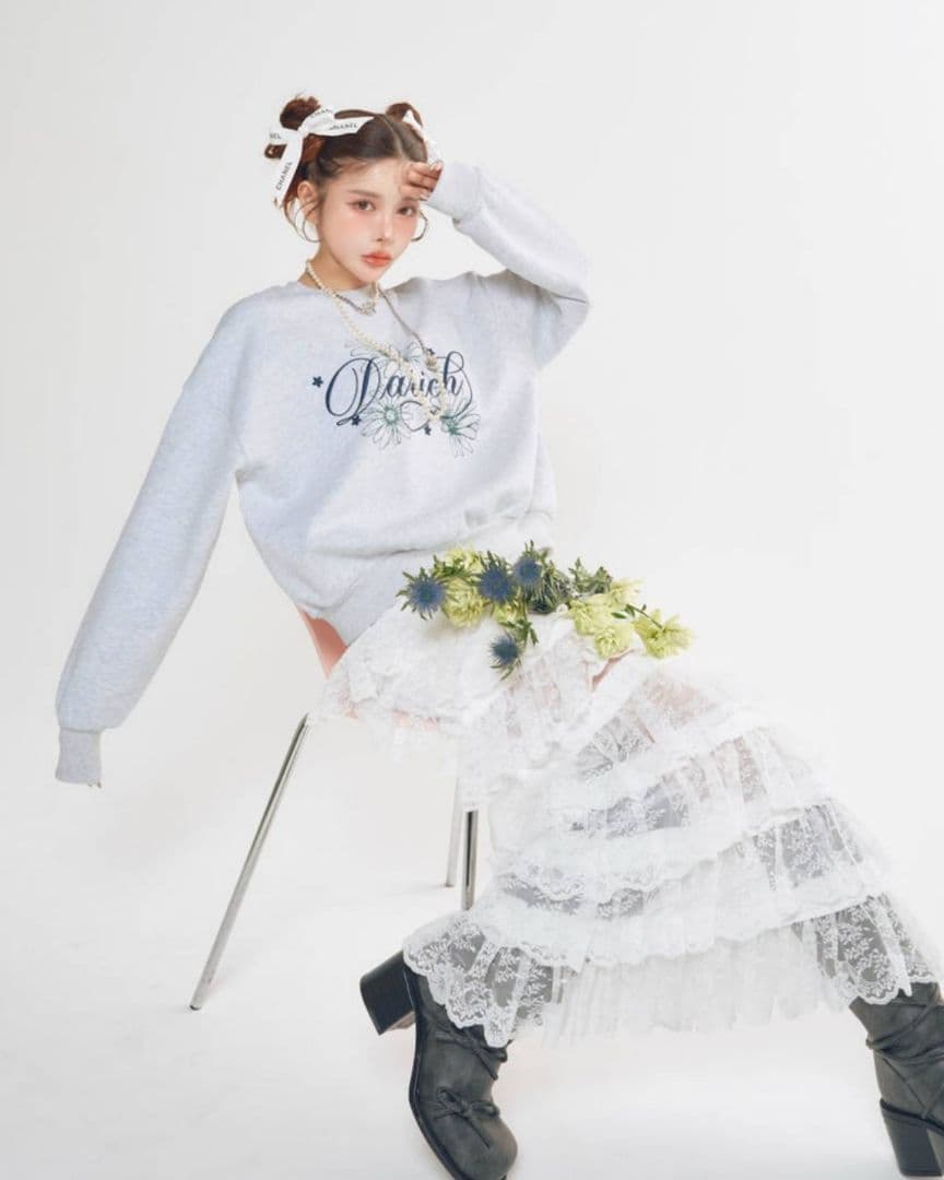 ダーリッチ ガーベラモチーフプルオーバー