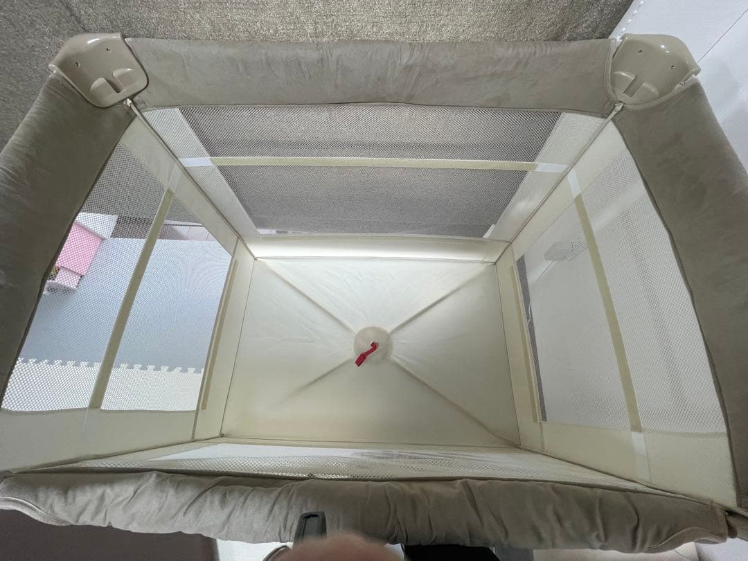 アップリカ　ココネルエアープラス　ベビーベッド　10mois ディモワ　マット