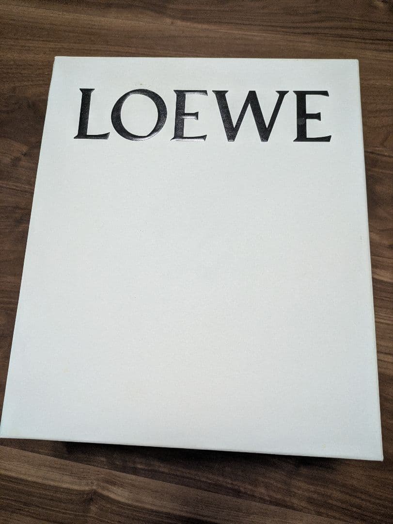 ロエベ　カゴバッグ　スモール　白