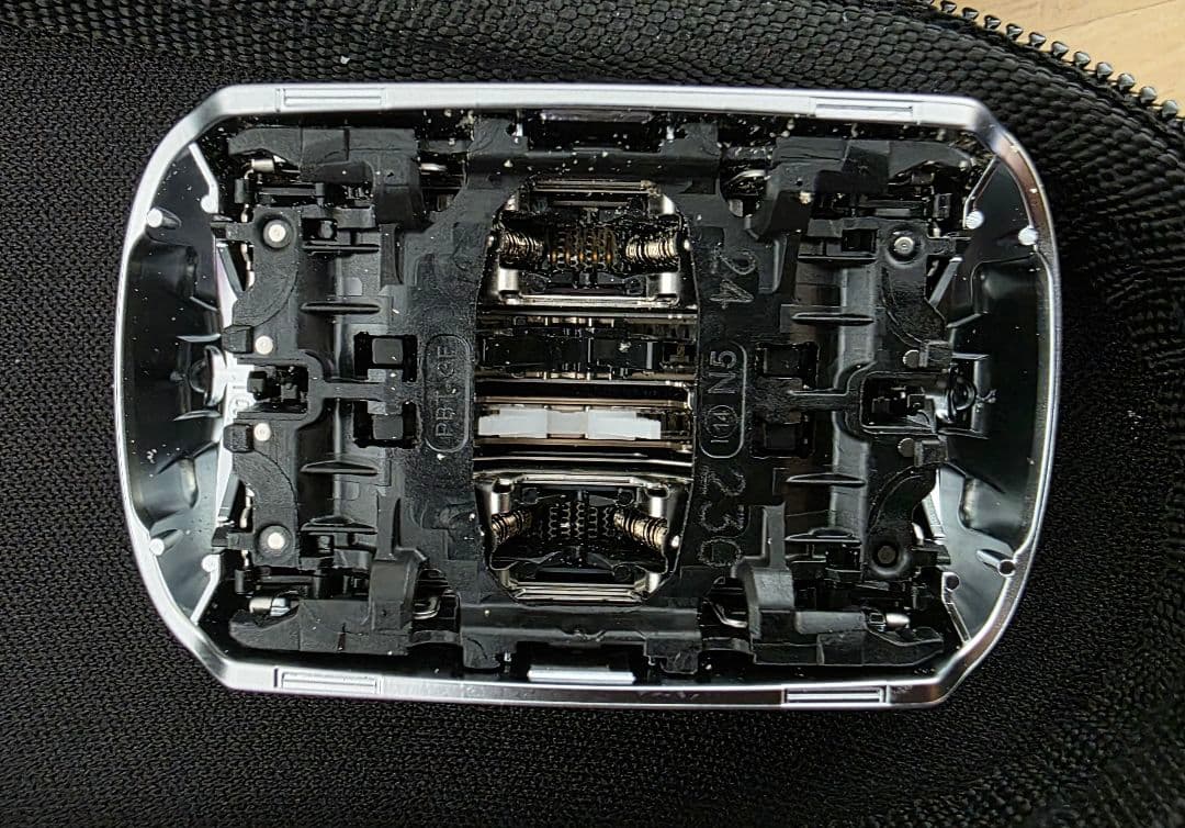 BRAUN シリーズ　S9Pro ひげ剃り　メンズシェーバー