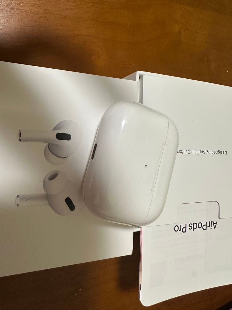 【使ってくださる方】AirPods Pro 本体 充電ケース付き