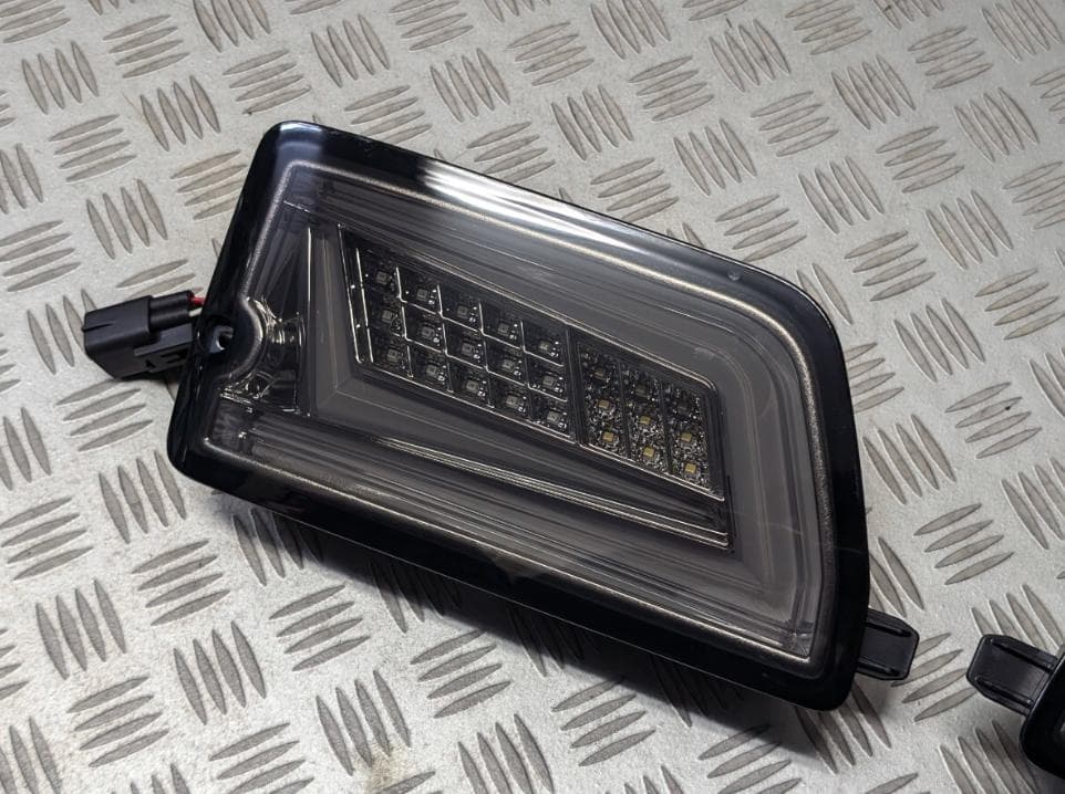 S700系 ハイゼットカーゴ アトレー ファイバーLEDテールランプ スモーク