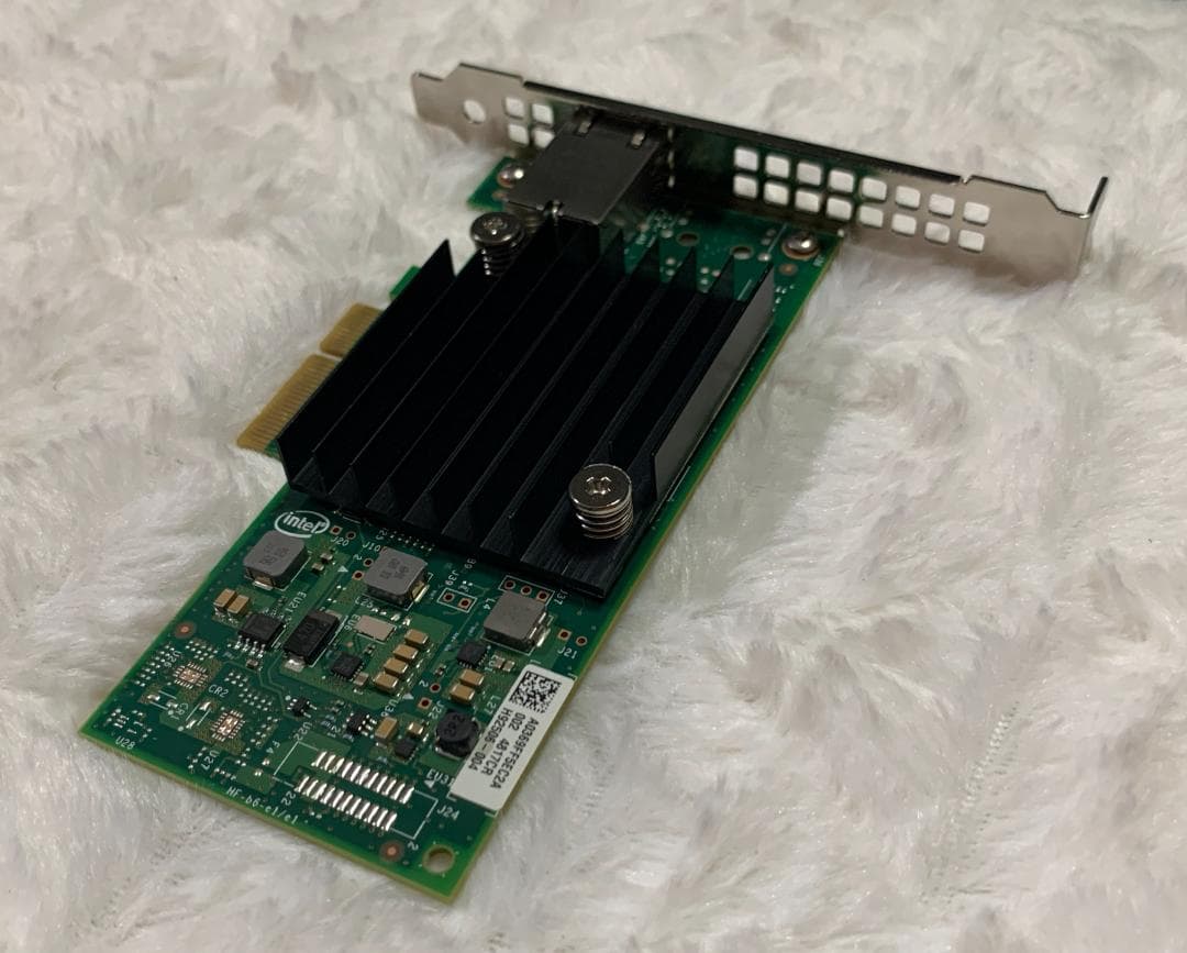 Intel X550-T1 10GbE ネットワーク カード - 高速。