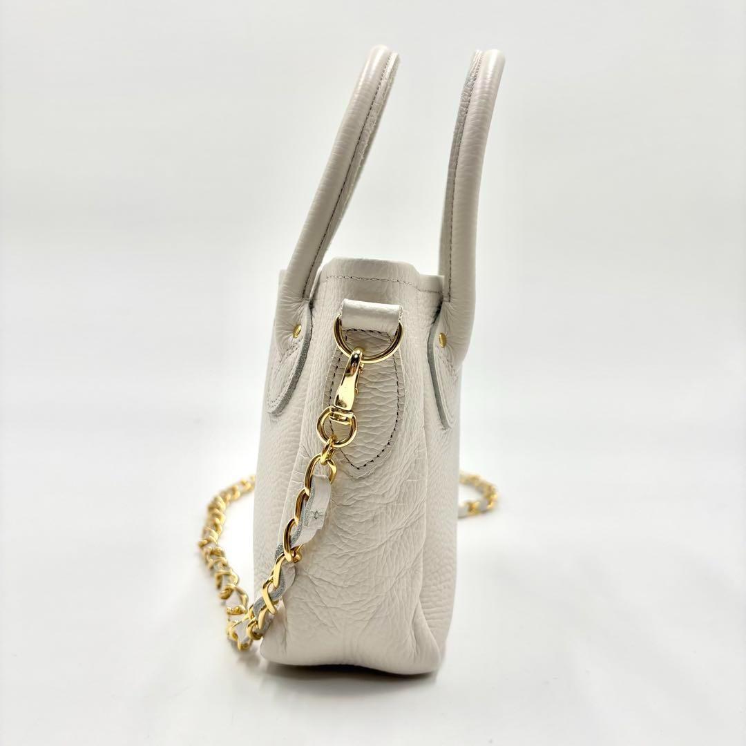 【未使用に近い】 ヤングアンドオルセン 2way ショルダーバッグ チェーン